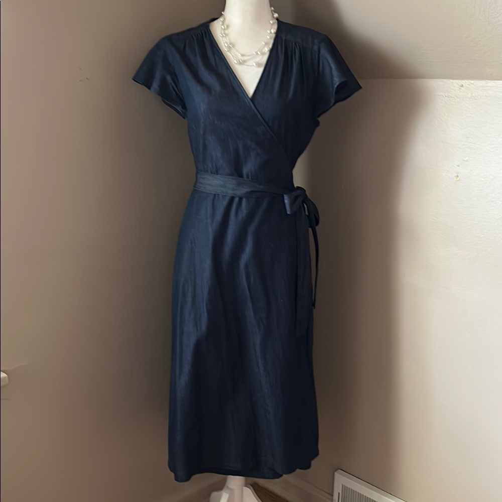 Draper James Chambray denim Wrap Dress Size 10 - Picture 2 of 10